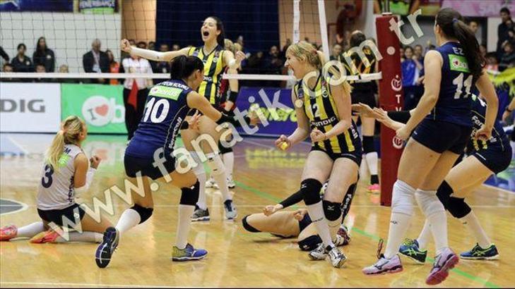 Fenerbahçe Grundig 3 2 VakıfBank Voleybol Haberleri Spor