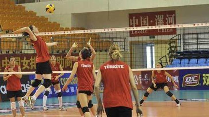 Sultanlar N Fikst R Belli Oldu Voleybol Haberleri Spor