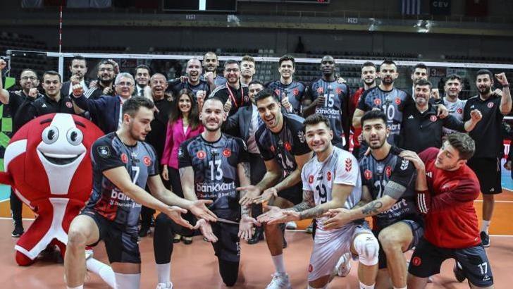 Ziraat Bankkart çeyrek finale yükseldi Voleybol Haberleri Spor