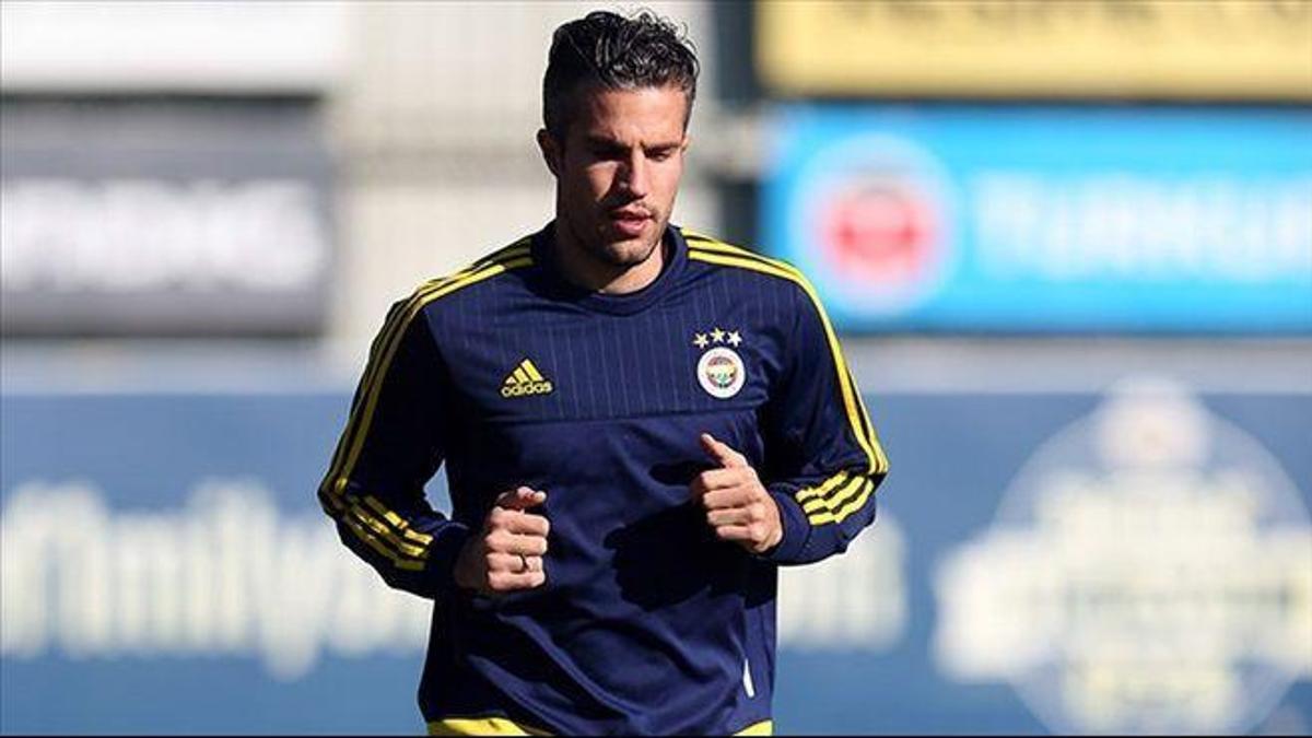 Van Persie Nin Esas Sorunu Bulundu Fanatik Gazetesi Fenerbah E Fb