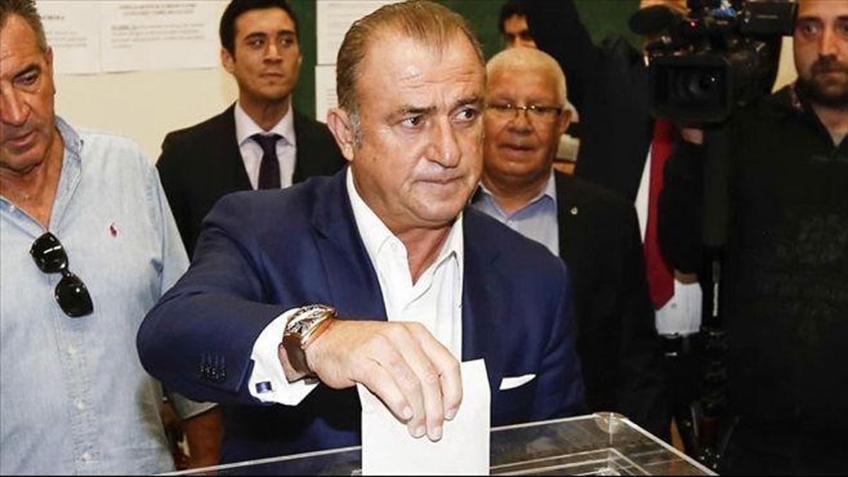 Galatasaray Dan Fatih Terim A Klamas Fanatik Gazetesi Galatasaray