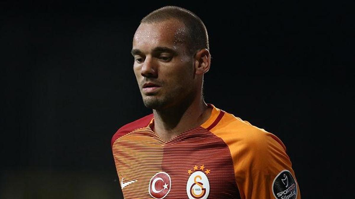 Patron çıldırdı Sneijder için flaş karar Fanatik Gazetesi