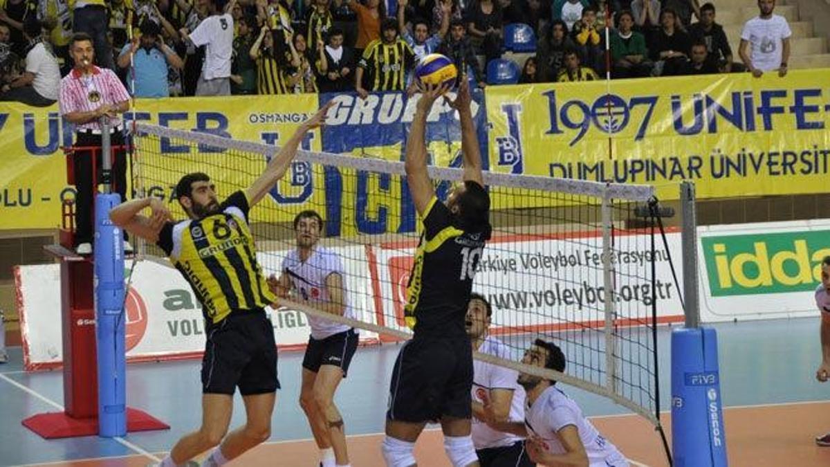 Fenerbah E Grundig Finalde Voleybol Haberleri Spor