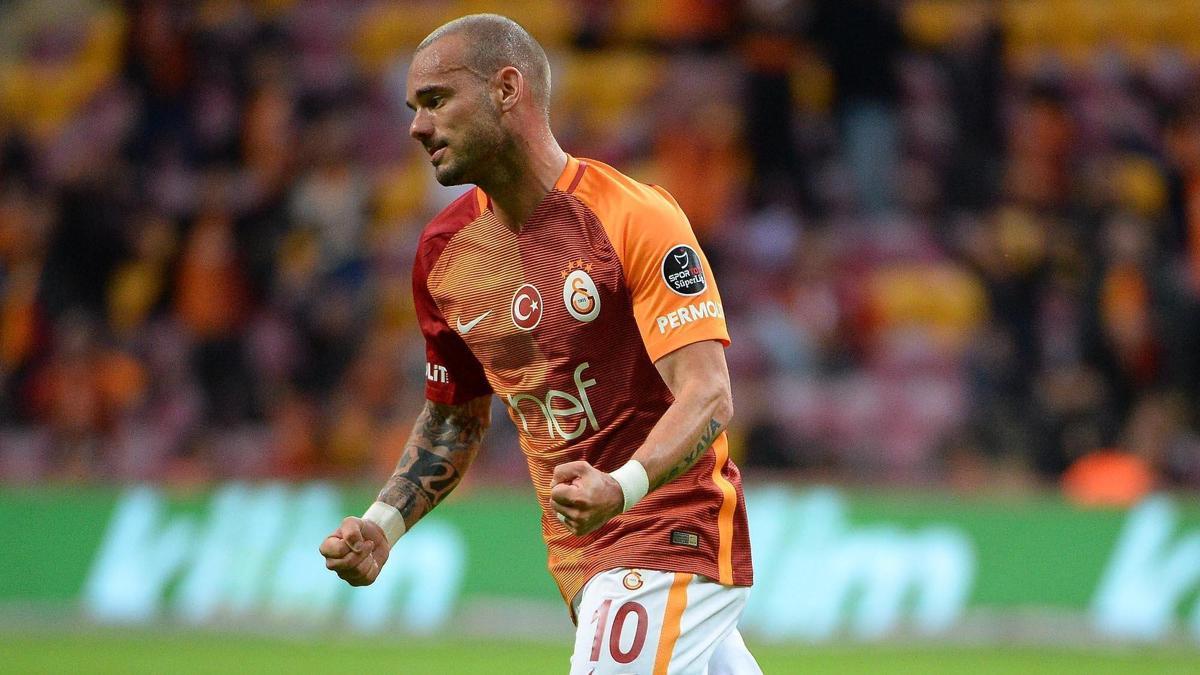 Wesley Sneijder E Fortuna Sittard Dan S Rpriz Teklif Fanatik Gazetesi