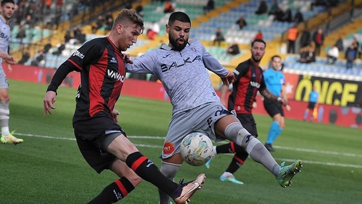 ÖZET Fatih Karagümrük Başakşehir maç sonucu 2 2 Penaltılar sonucu