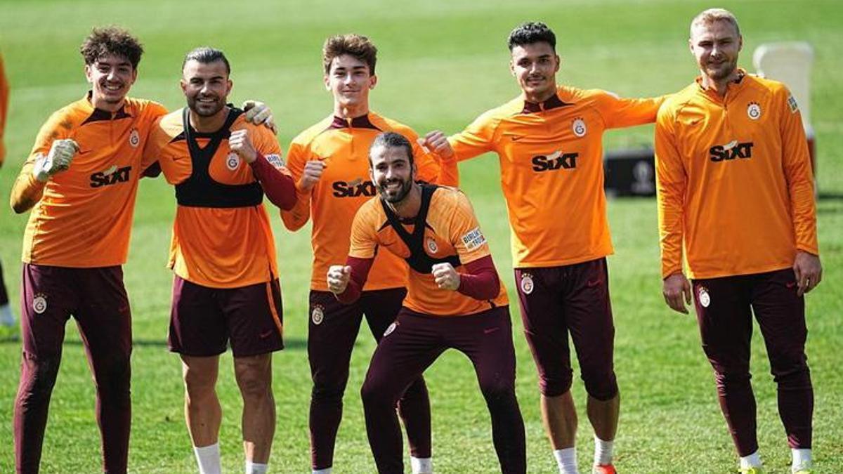 Galatasaray Da Sparta Prag Ma Ncesi Eksik Fanatik Gazetesi