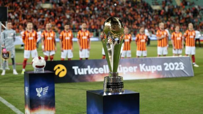 Yar Da Kalan Galatasaray Ile Fenerbah E Aras Ndaki S Per Kupa D Nya