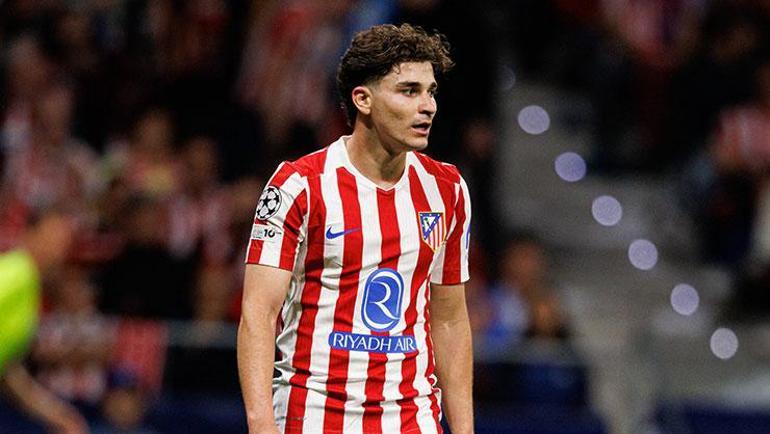 Atletico Madrid'den Julian Alvarez argümanları için göndermeli paylaşım: '4 bilet ve 1 paket çekirdek' 2 6a19bfb8f766dd68dbe8e779