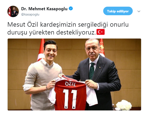 Mehmet Kasapoğlundan Mesut Özile destek