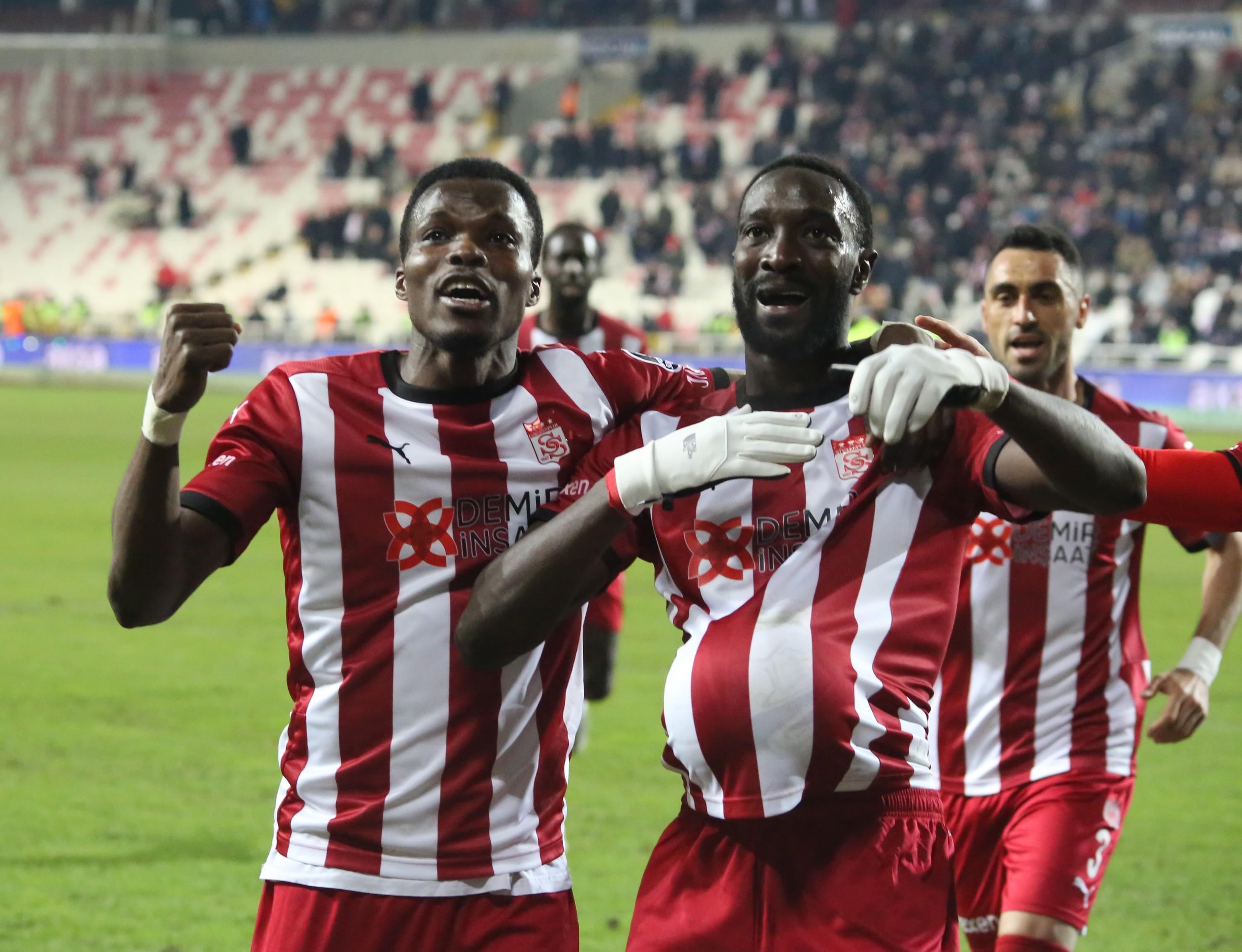 Sivassporda Mustapha Yatabare, gol sayını 8e çıkarttı