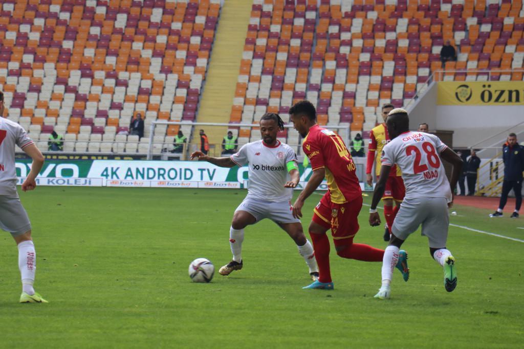 ÖZET | ÖK Yeni Malatyaspor - Antalyaspor maç sonucu: 1-2
