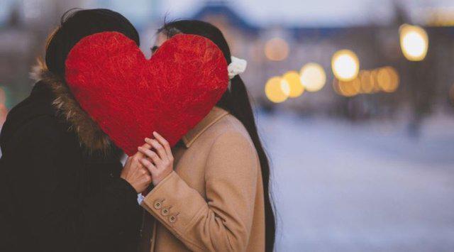 Sevgililer Günü mesajları 2022 | 14 Şubat Sevgililer Günü en güzel, anlamlı, özel, resimli, uzun - kısa mesajlar, sevgiliye hediye önerileri