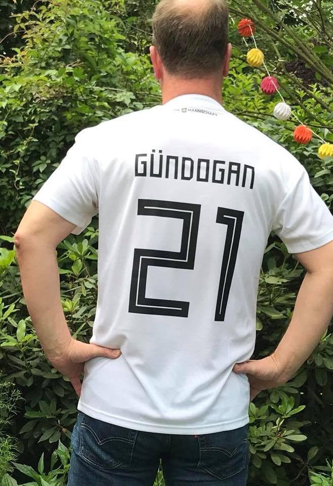 Alman Bakandan, İlkay Gündoğan ve Mesut Özile destek