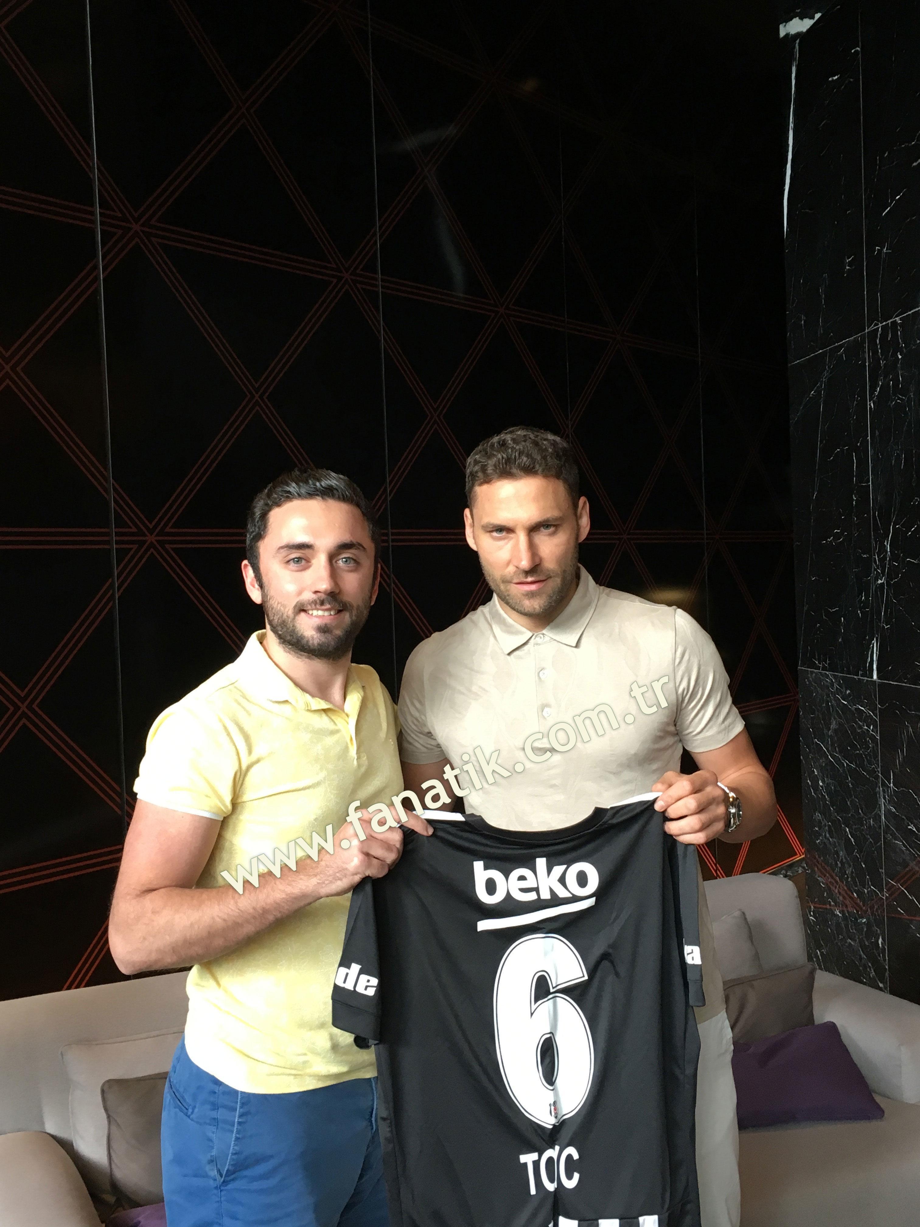 Tosic: Beşiktaşta oynamak benim için şerefti