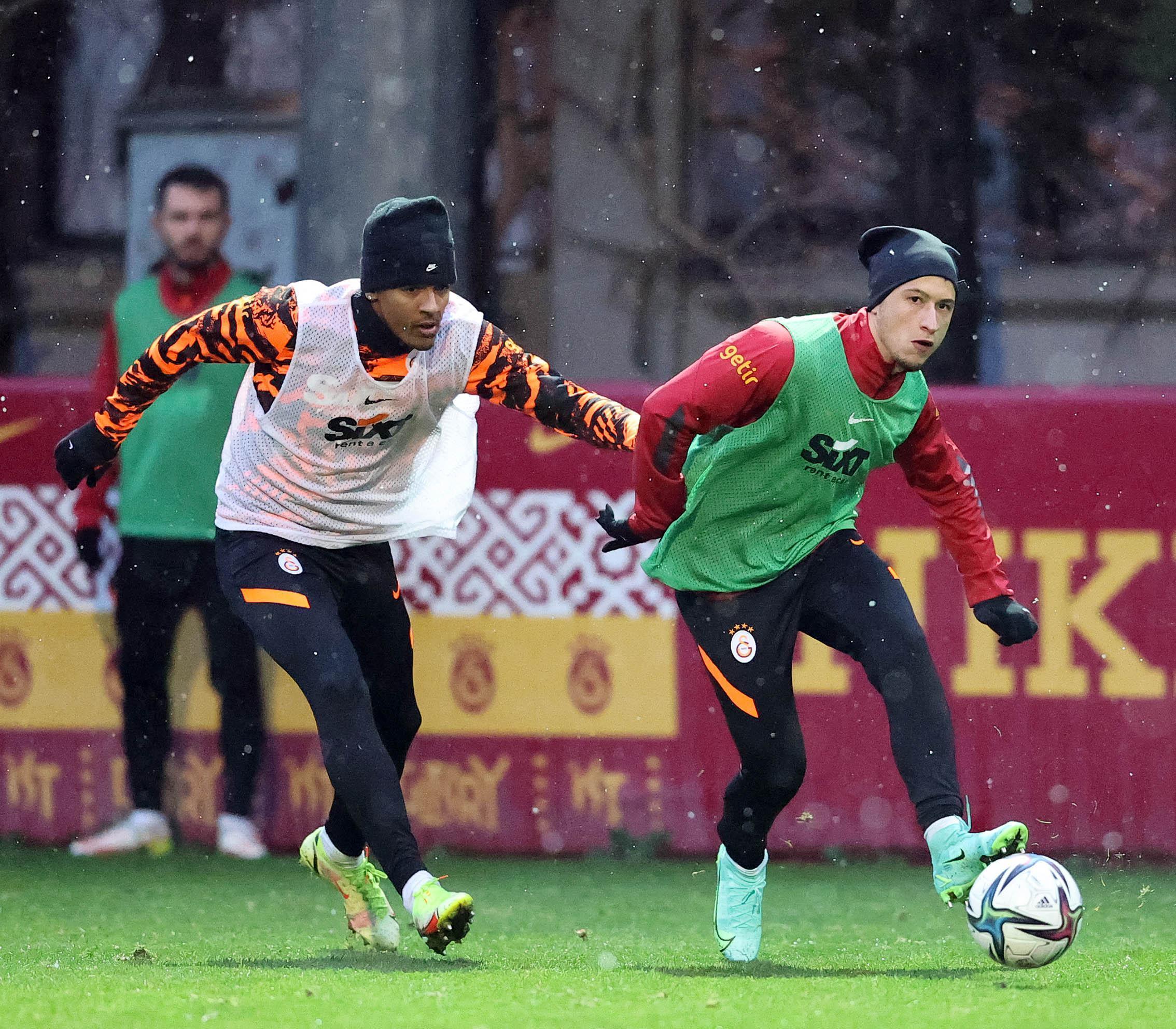Domenec Torrentten, Galatasaraydaki ilk gününde çift idman