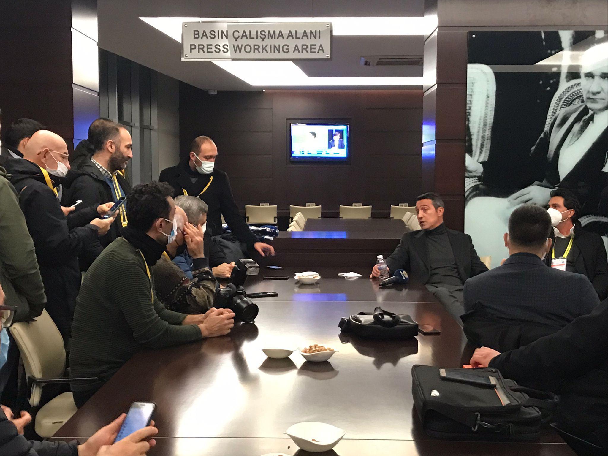 Fenerbahçe Başkanı Ali Koç: Teknik direktör konusu iki hafta sürebilir