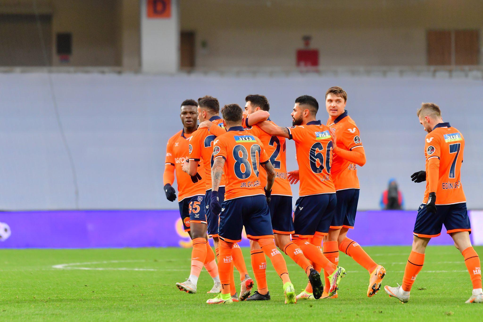 (ÖZET) Başakşehir - Giresunspor maç sonucu: 3-1