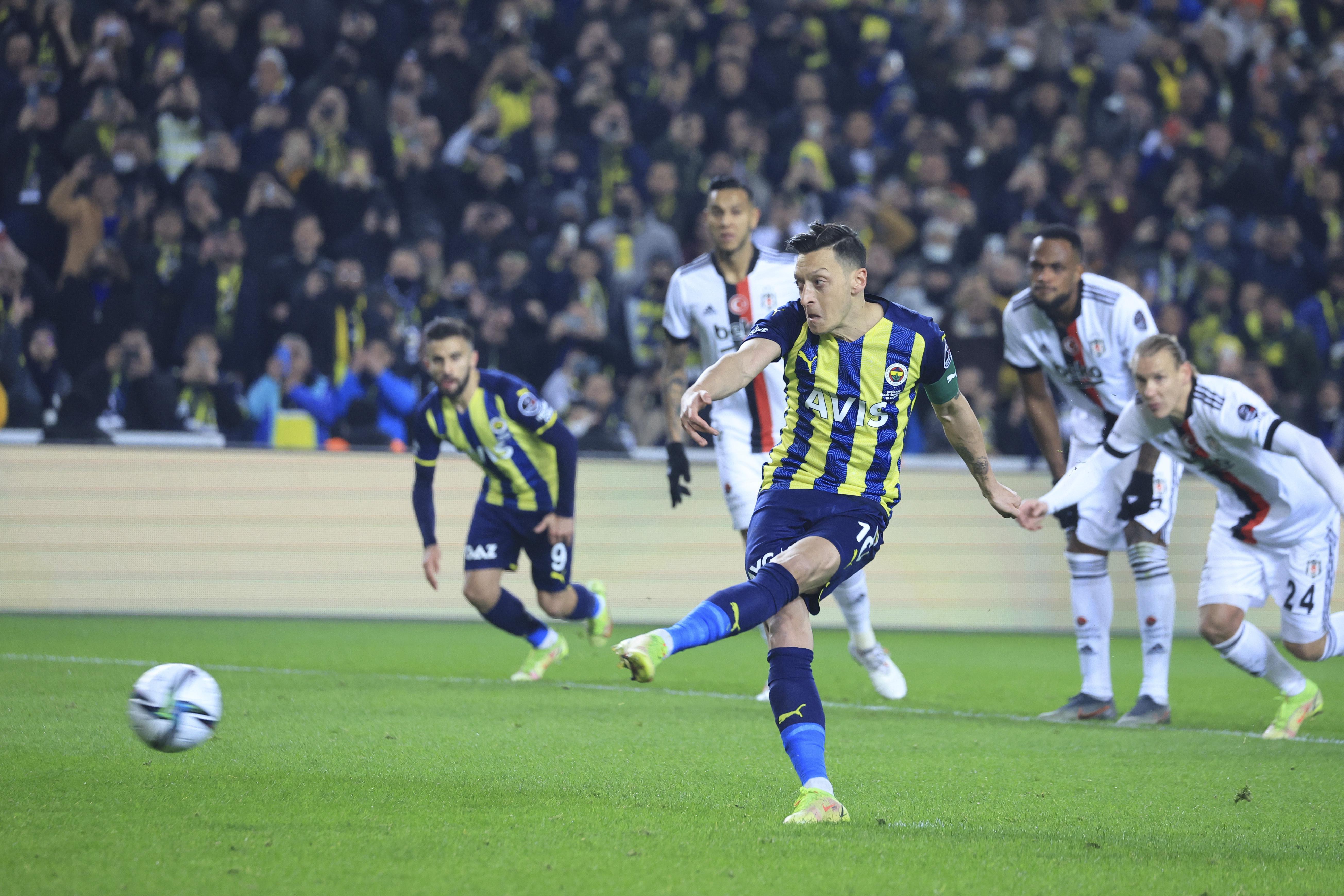 (ÖZET) Fenerbahçe - Beşiktaş maç sonucu: 2-2