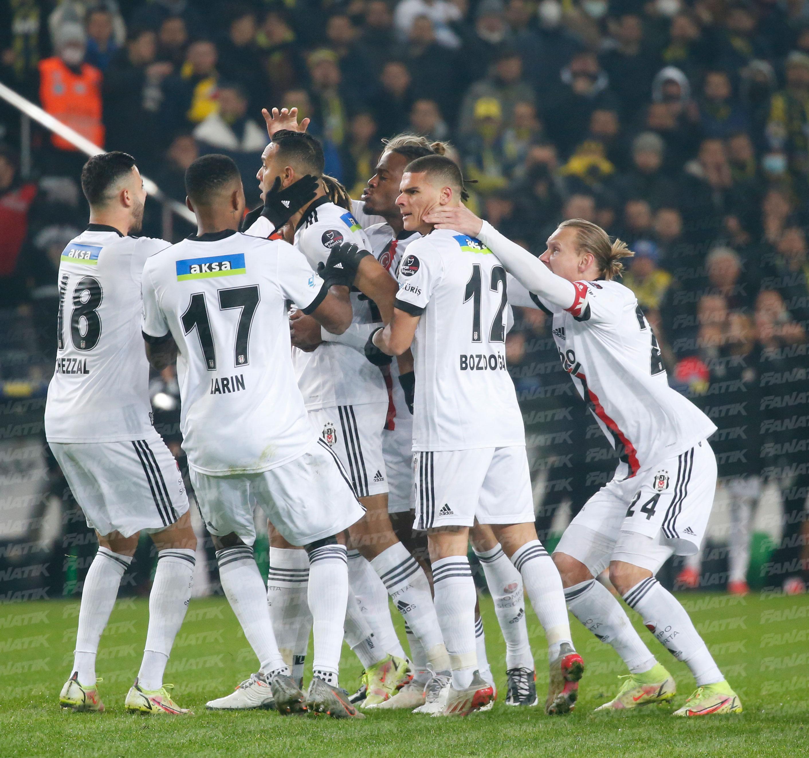 (ÖZET) Fenerbahçe - Beşiktaş maç sonucu: 2-2