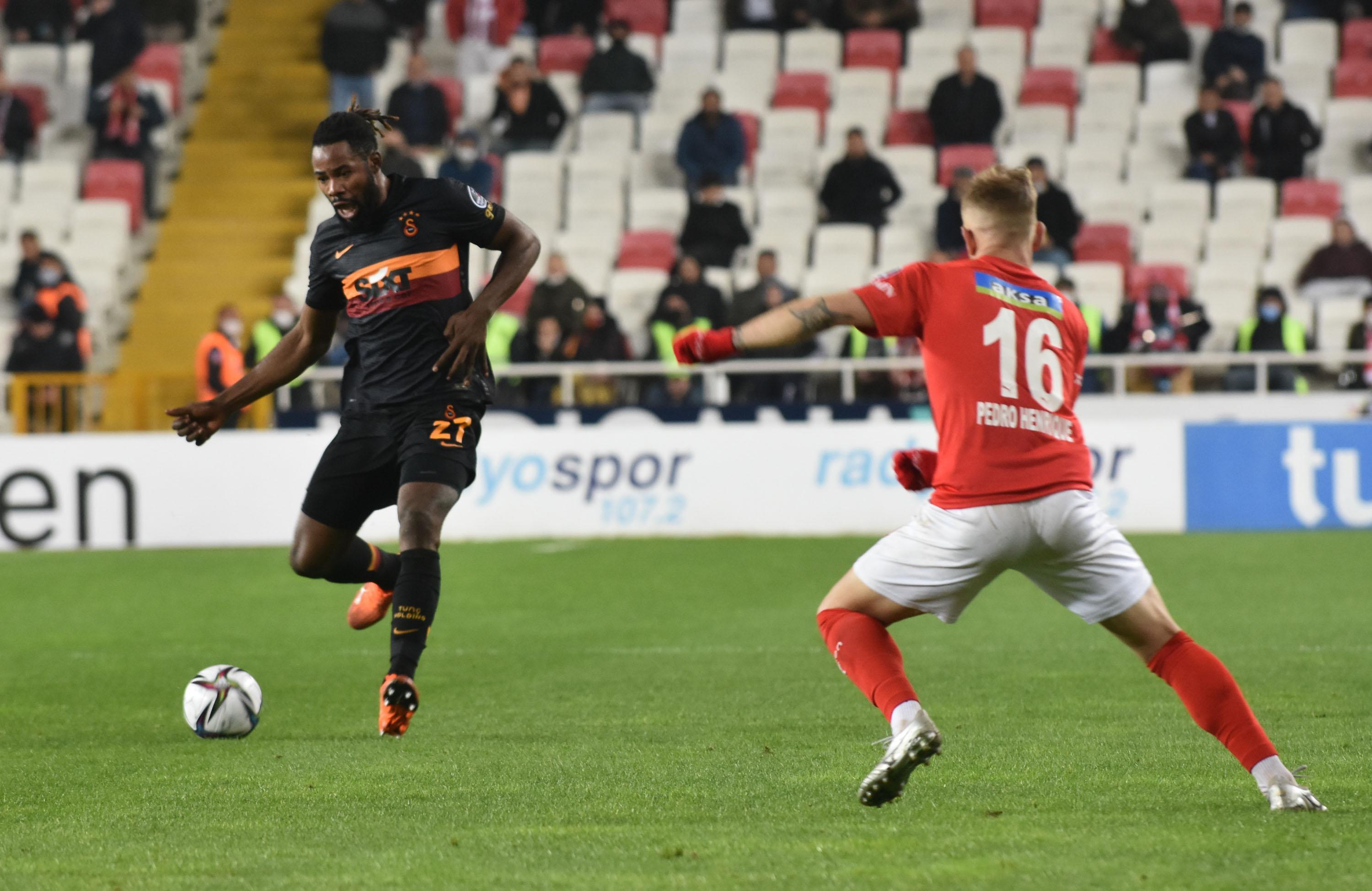 (ÖZET) Sivasspor - Galatasaray maç sonucu: 1-0