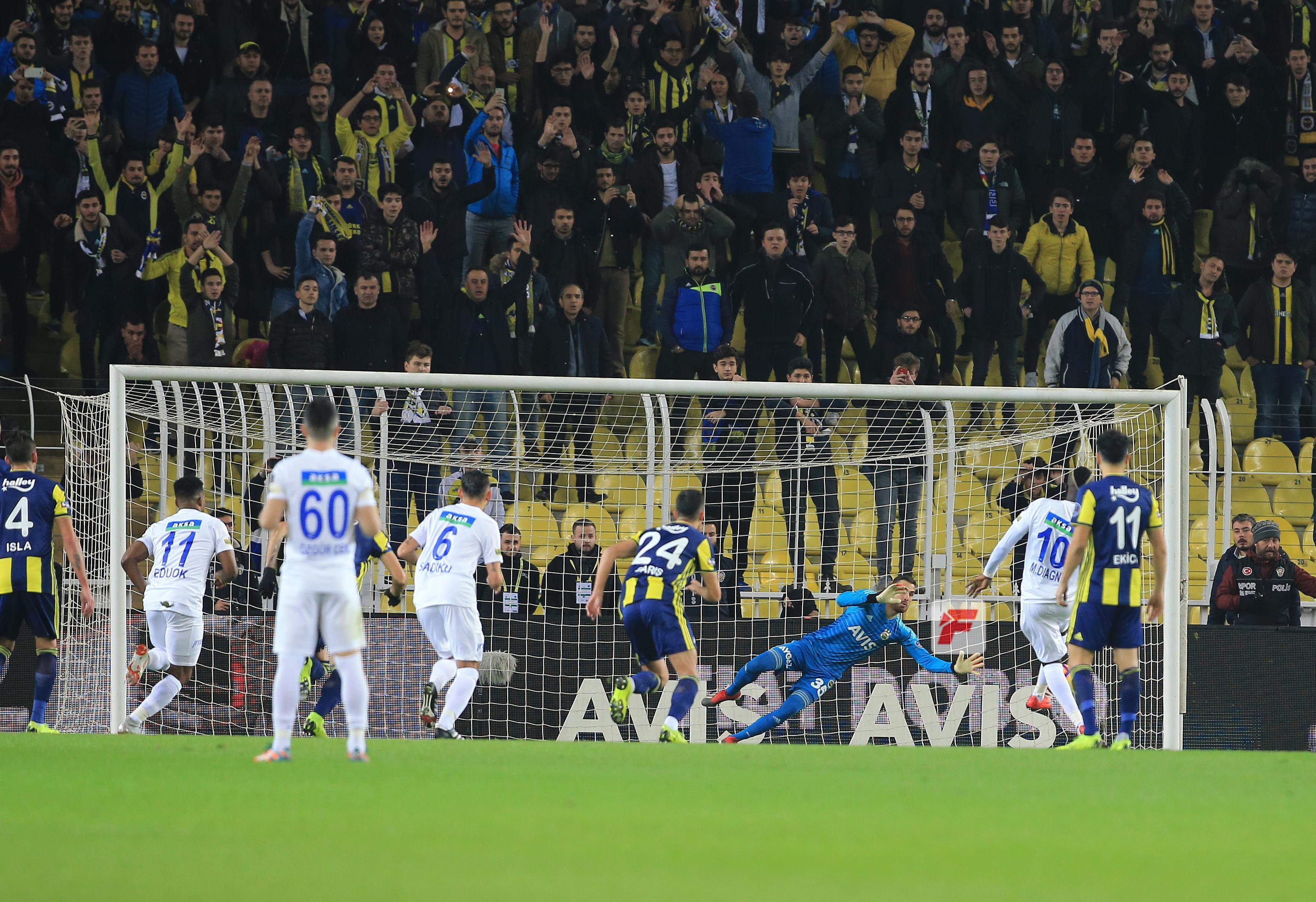 (ÖZET) Fenerbahçe - Kasımpaşa maç sonucu: 2-2