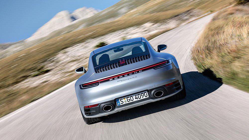 Porschenin efsane modeli yenilendi