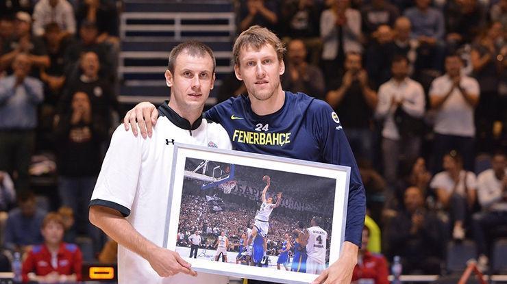 Partizandan Obradovic ve Veselye görkemli karşılama