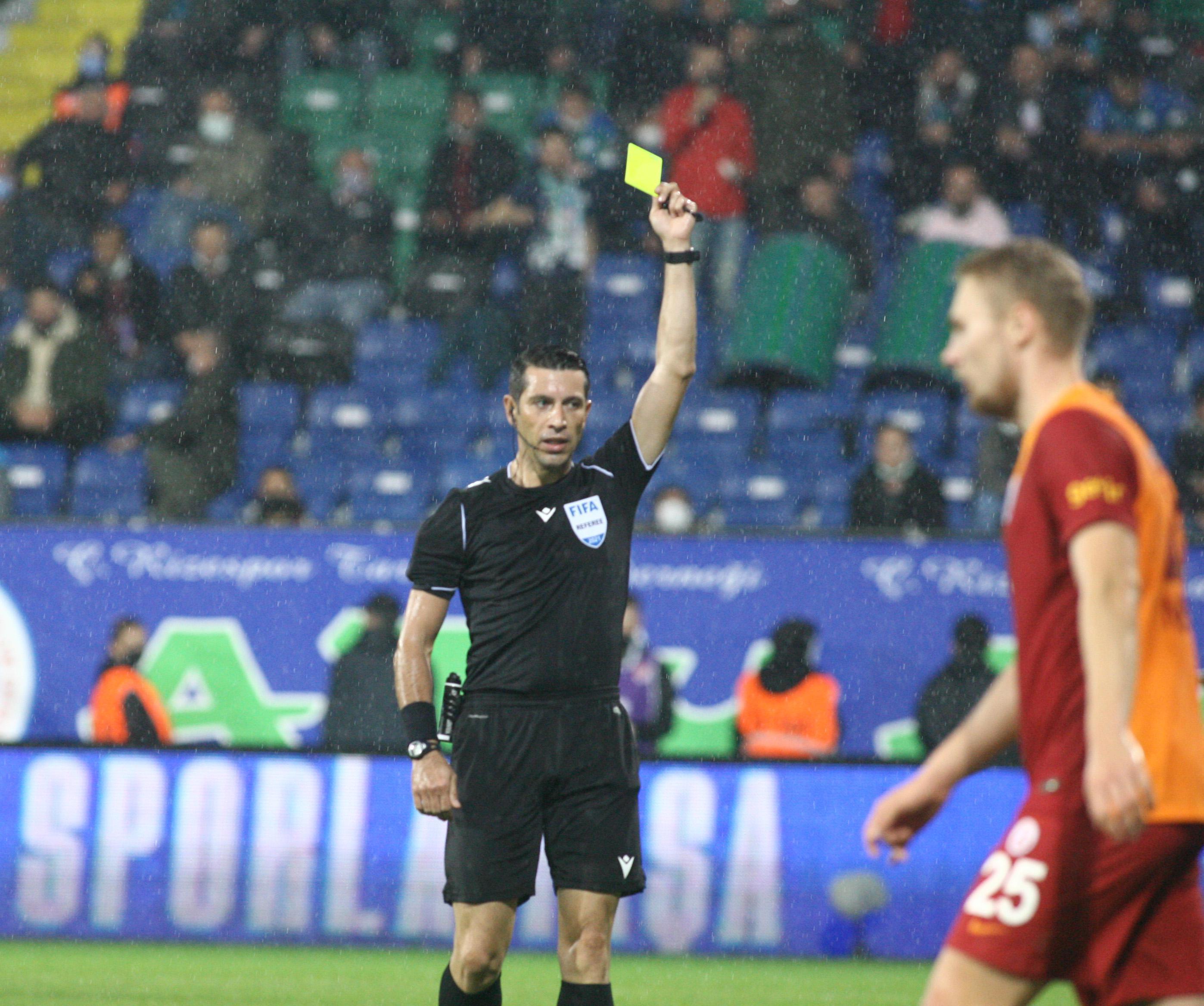 Deniz Çoban, Diagnenin pozisyonunu yorumladı Galatasarayın golünde faul var mı