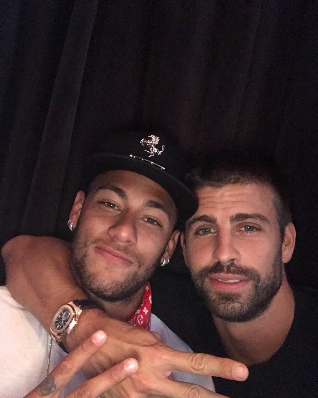 Neymar, Barcelonada kalıyor