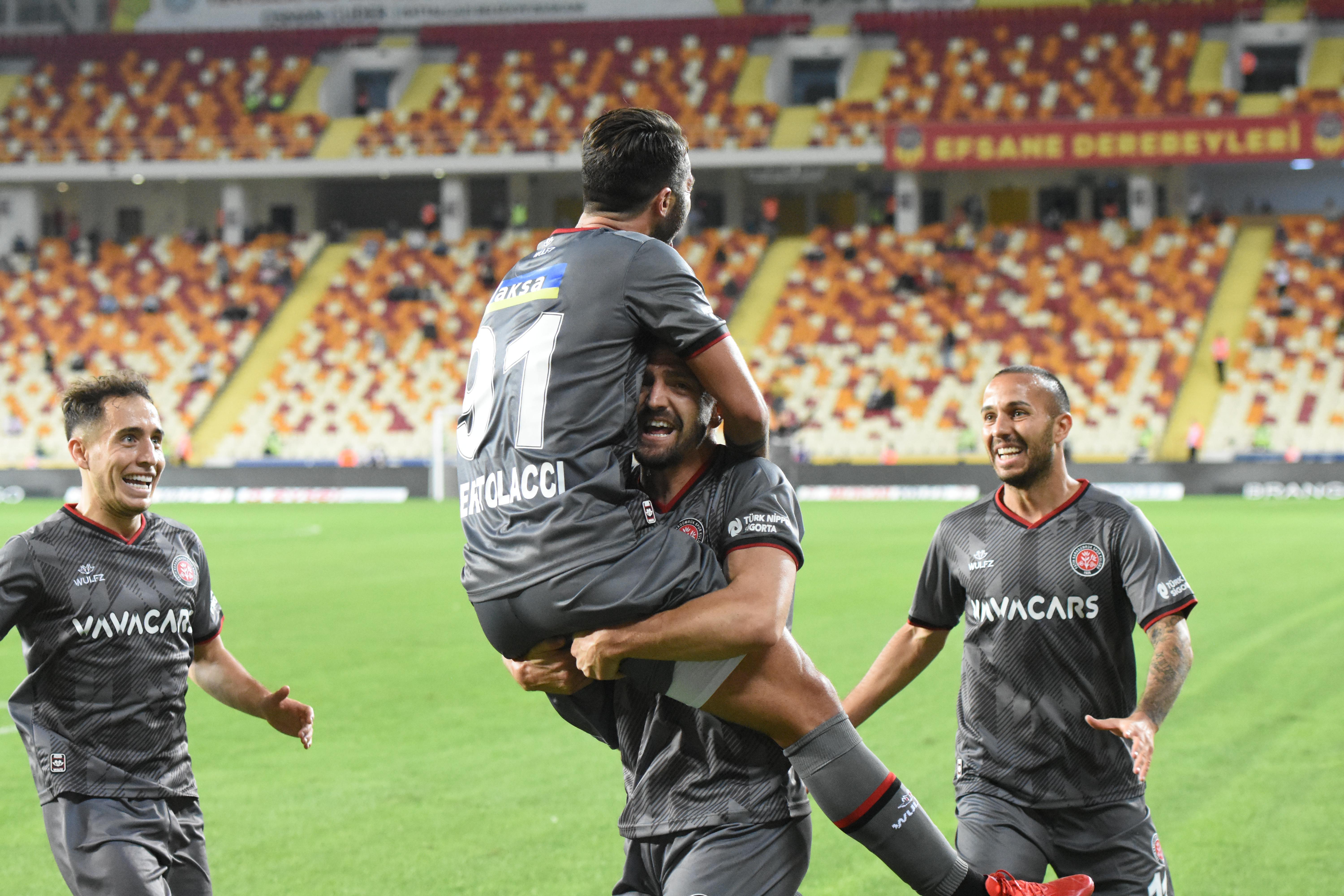 (ÖZET) Yeni Malatyaspor-Fatih Karagümrük maç sonucu: 3-4