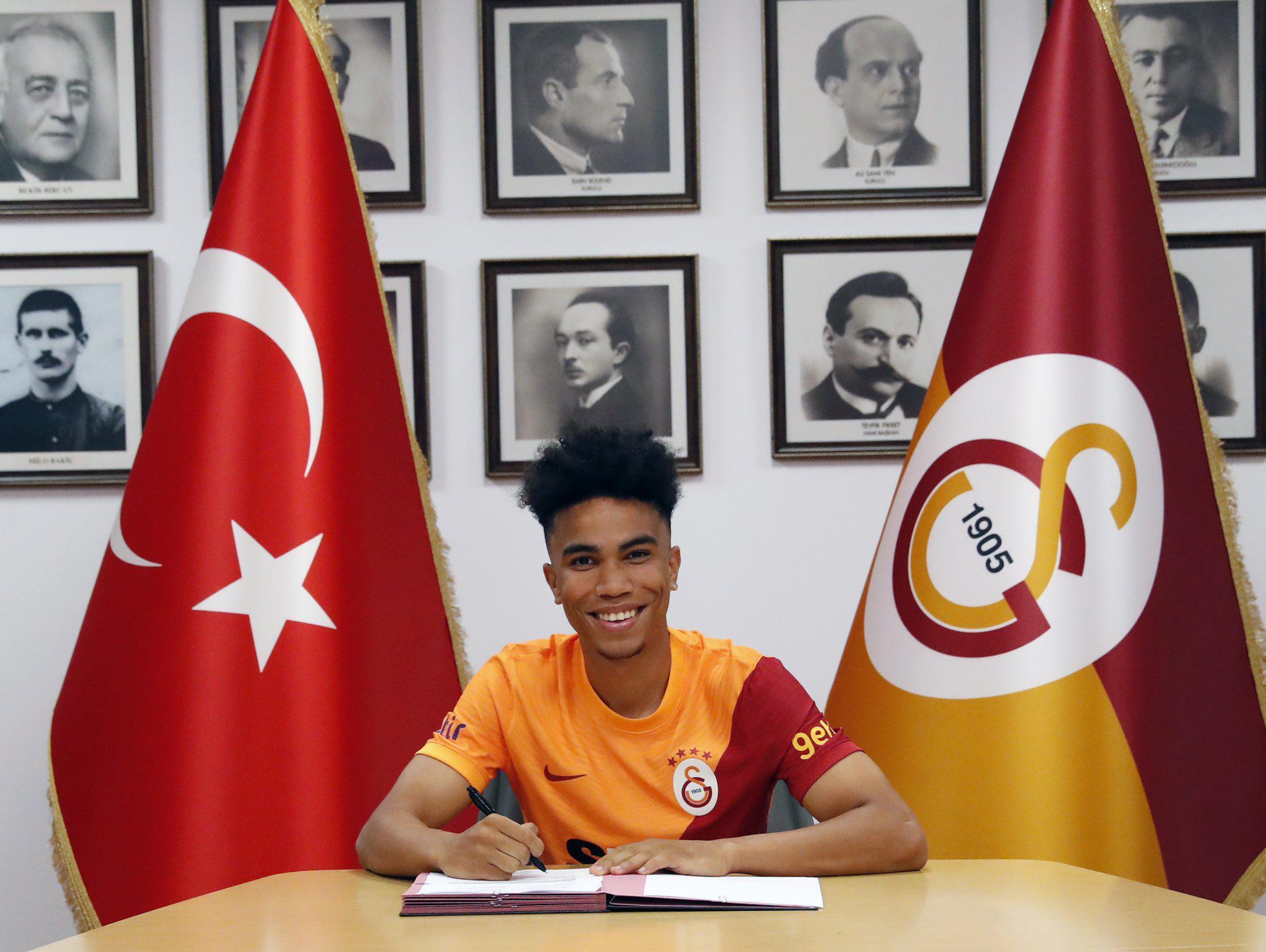 Son dakika Galatasaray haberi: Gustavo Assunçao transferi resmen açıklandı