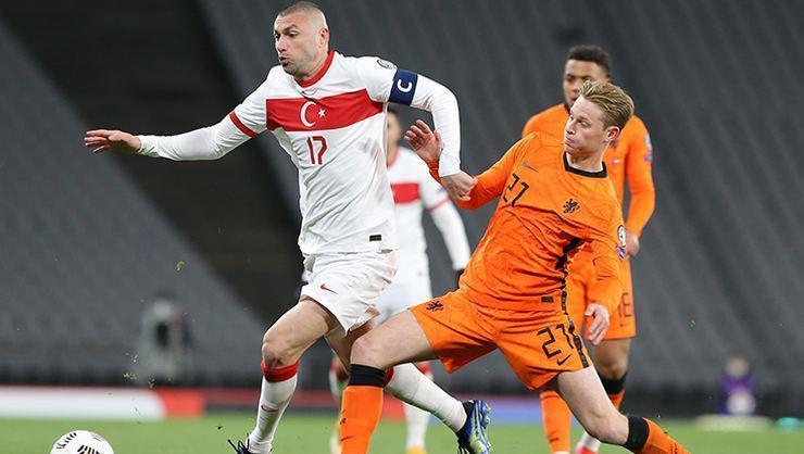 Burak Yılmaz Hollanda avcısı Amsterdamda son golü attı, rekora koşuyor...