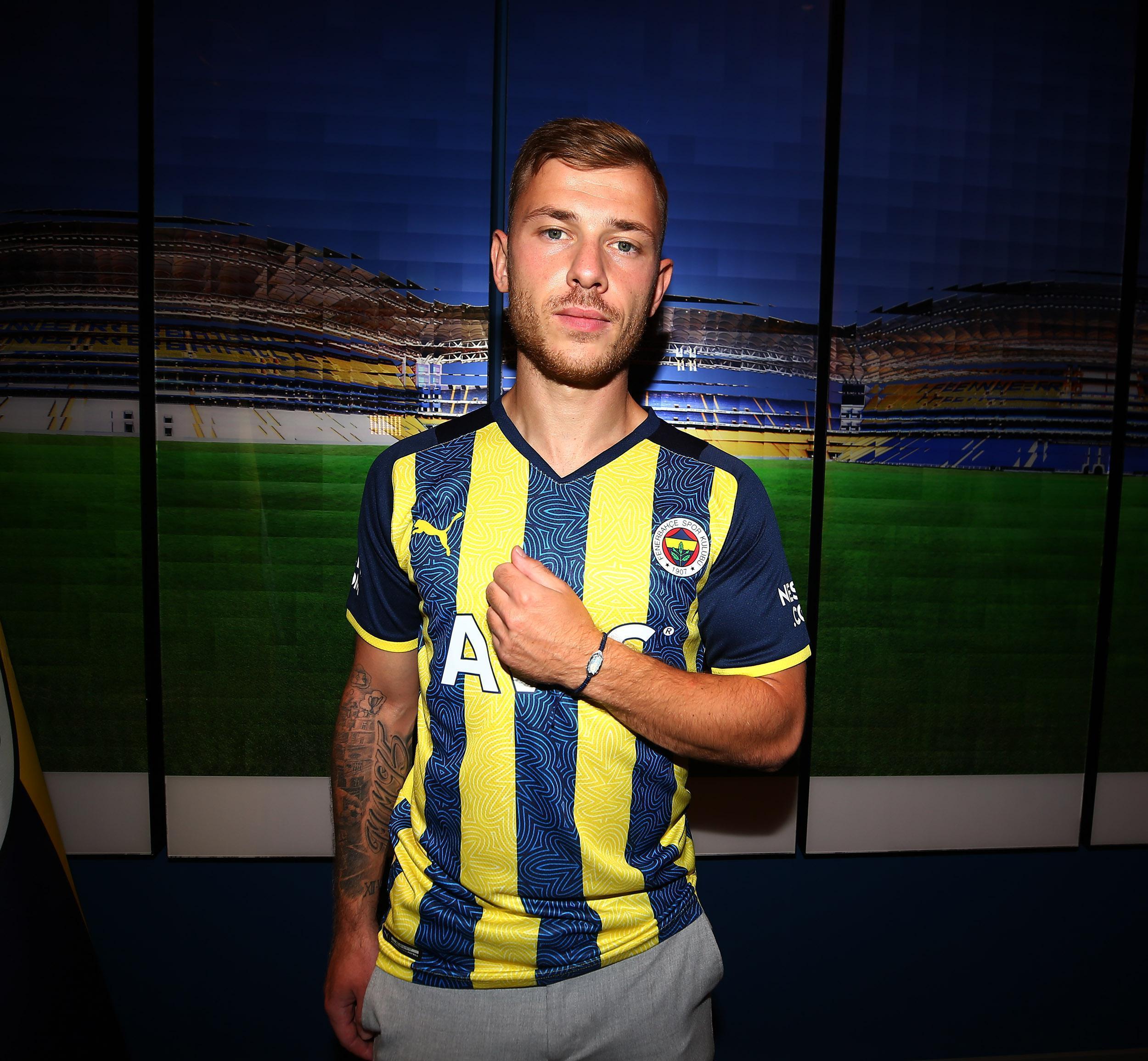 Son dakika | Fenerbahçeden sürpriz hamle Max Meyer transferi açıklandı