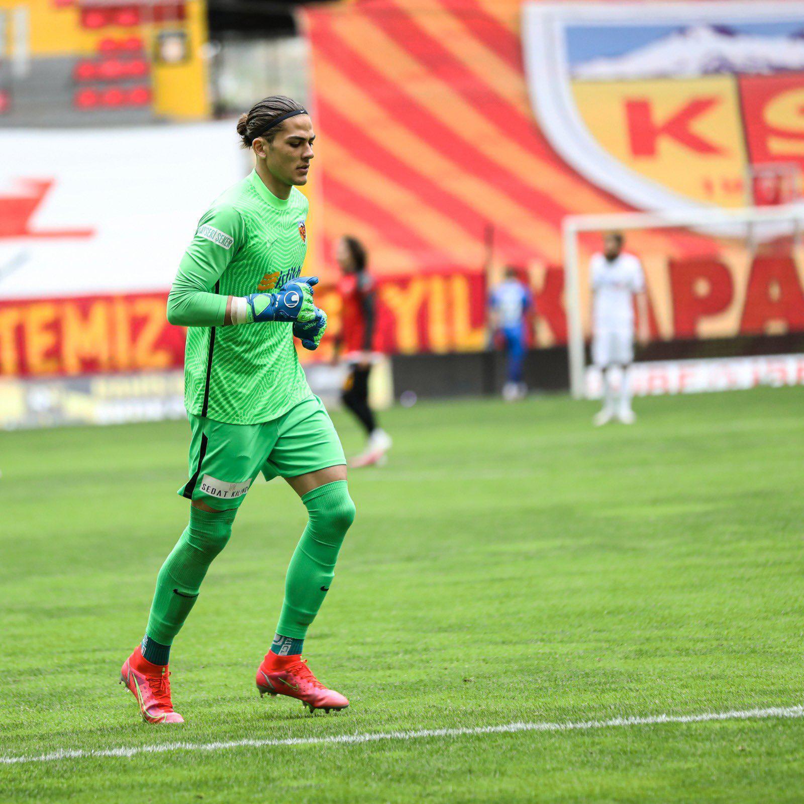 Son dakika Doğan Alemdar resmen Rennesde Kayserispor transferi açıkladı