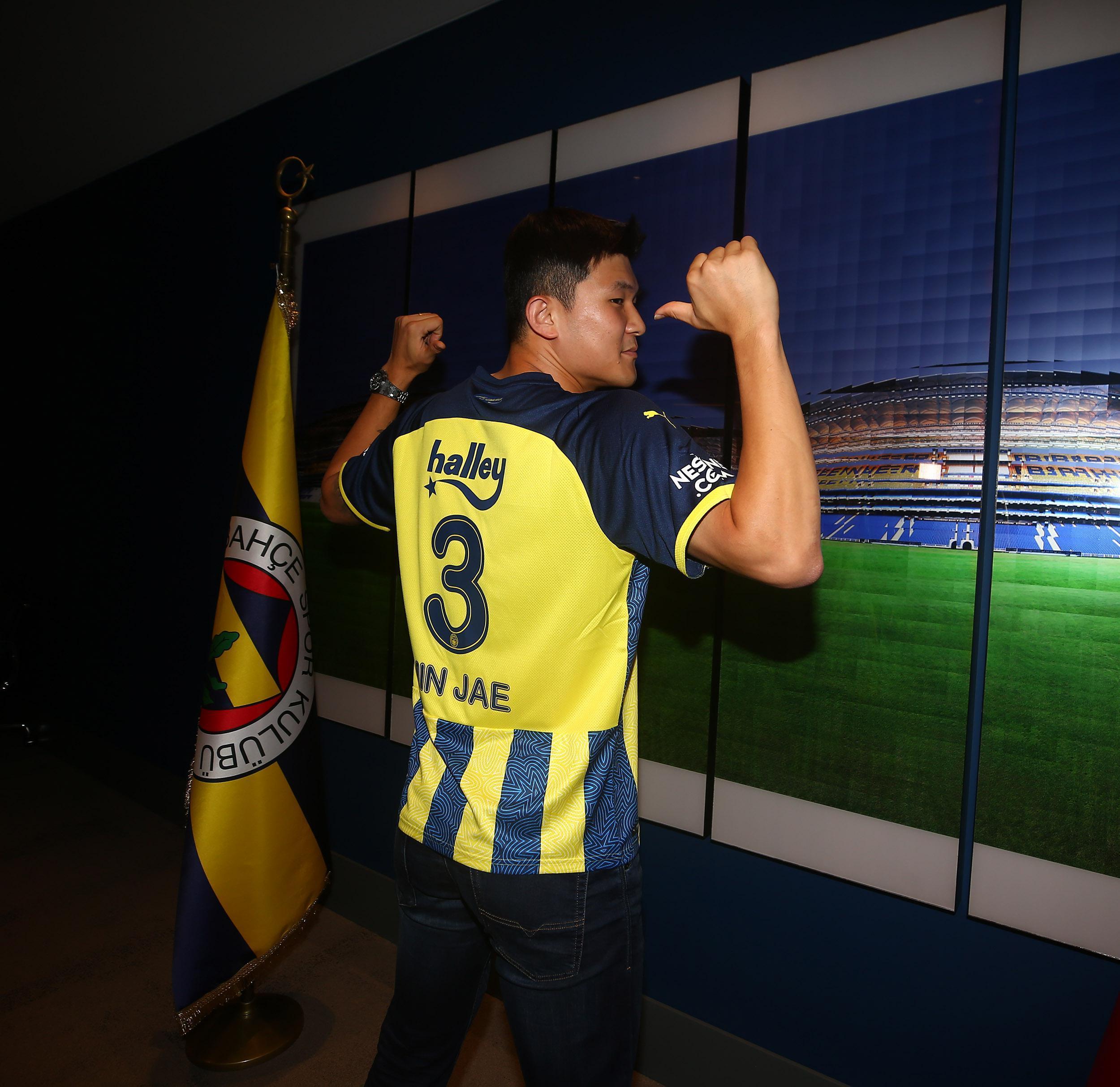 Son dakika Fenerbahçe haberi: Min-Jae Kimden Fenerbahçeye 4 yıllık imza