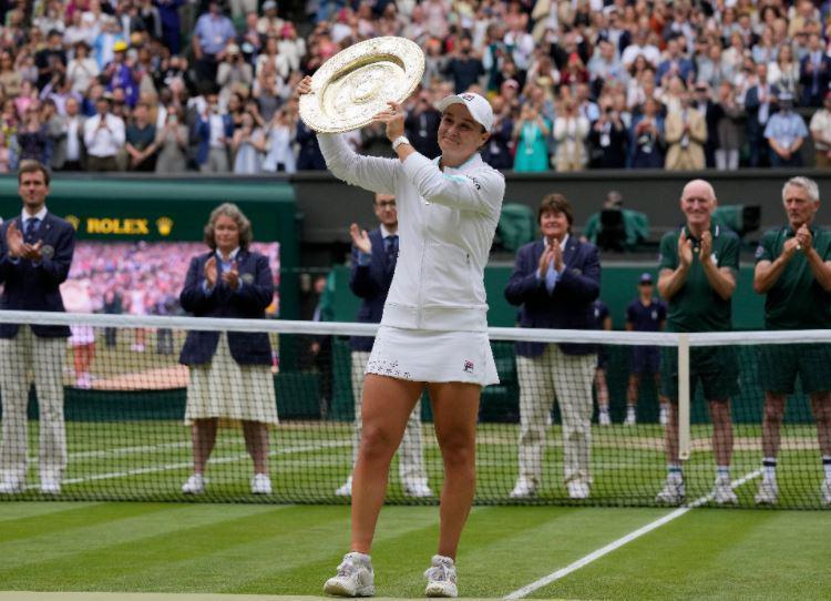 Wimbledonda şampiyon Ashleigh Barty