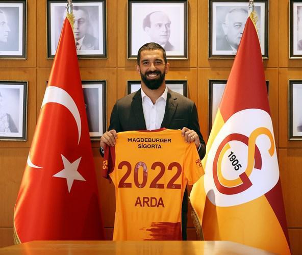 Son dakika GS haberi Arda Turan 1 yıl daha Galatasarayda