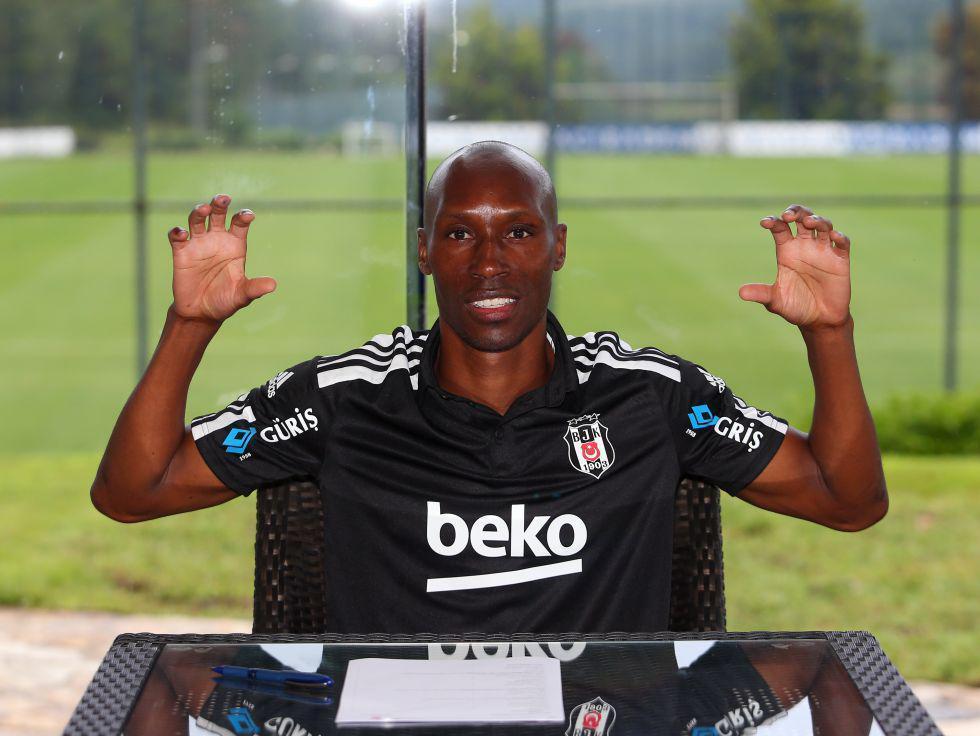 Son dakika BJK haberi Beşiktaştan 4 imza birden