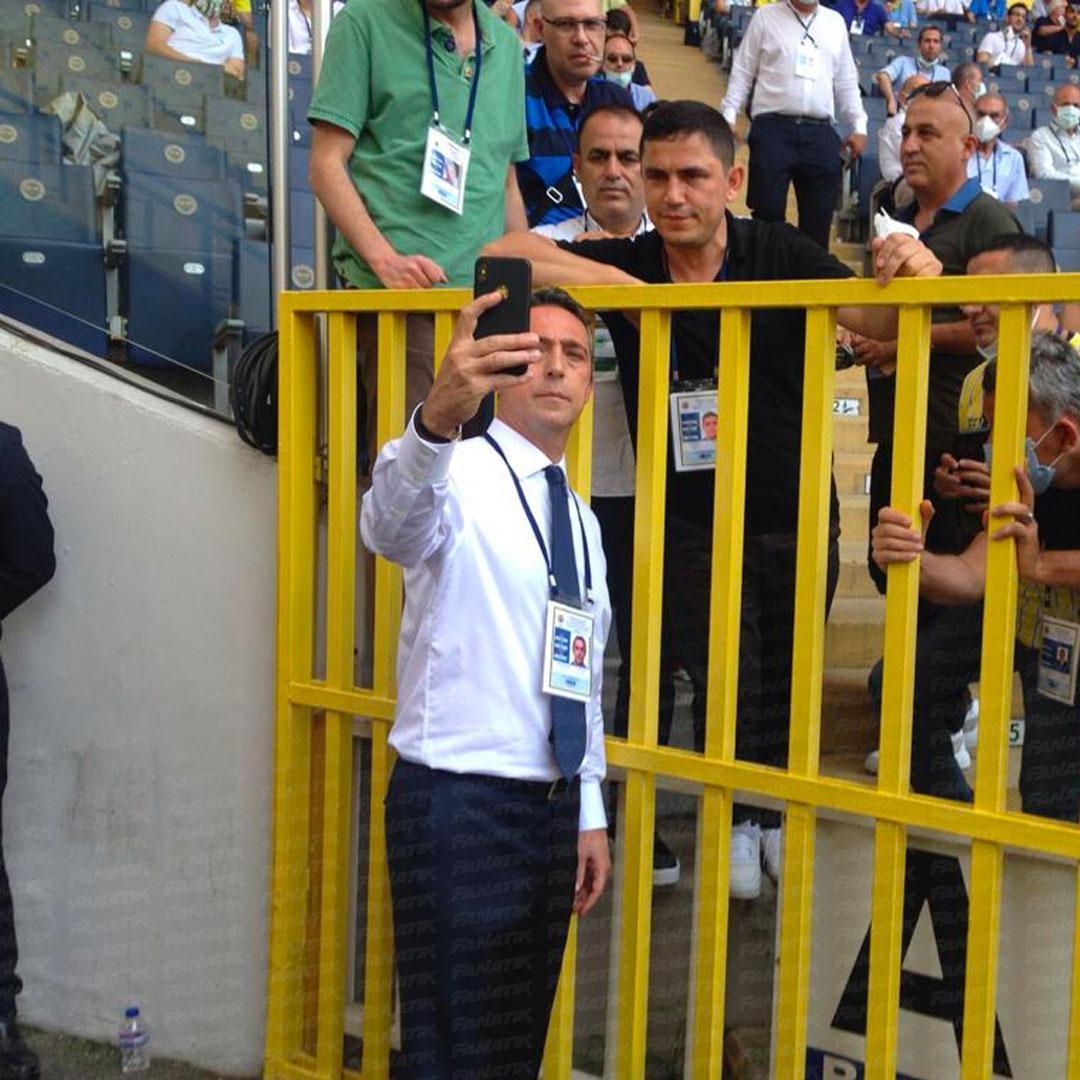 SON DAKİKA Fenerbahçede Olağan Seçimli Genel Kurul heyecanı Ali Koç konuştu: Şampiyon olacağız