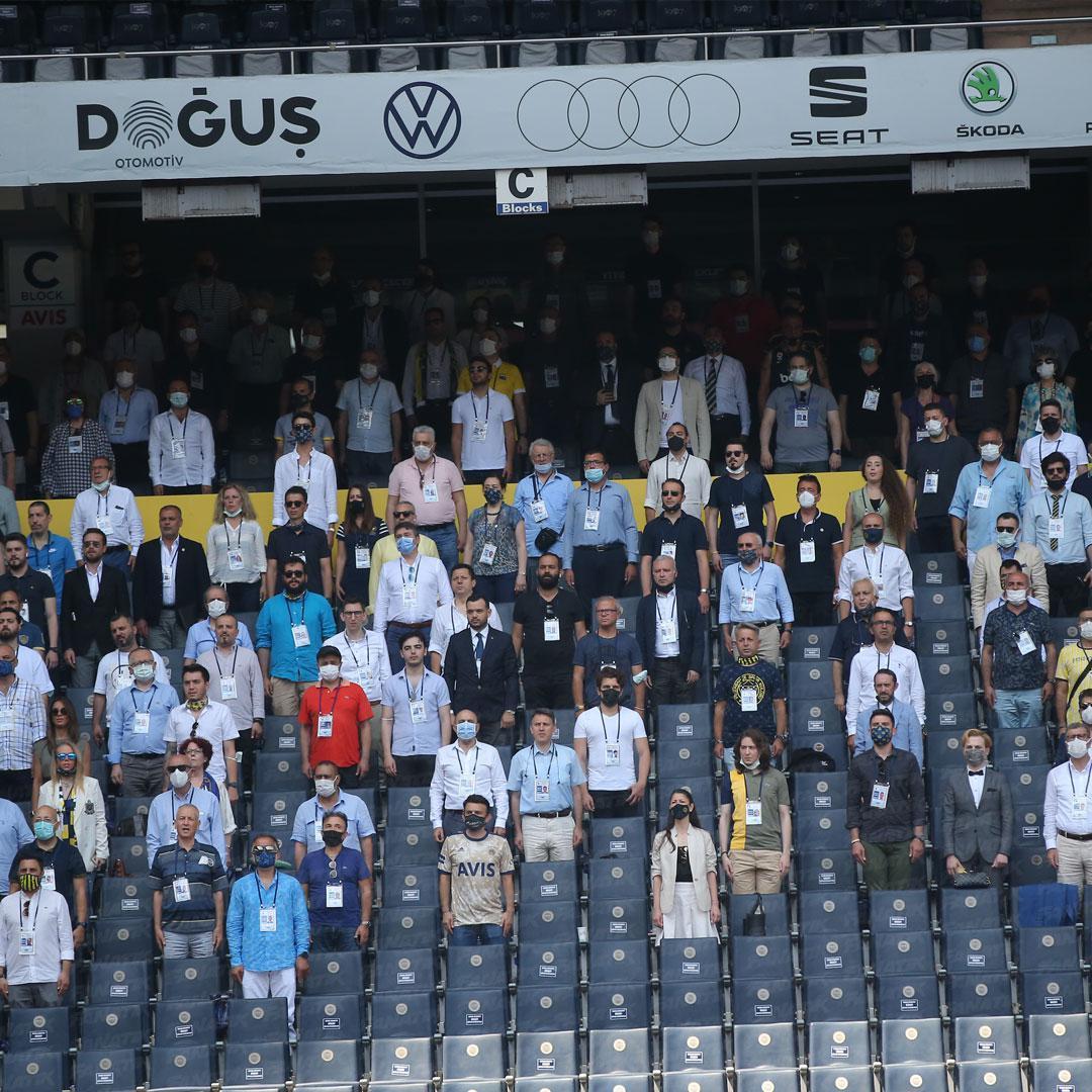 SON DAKİKA Fenerbahçede Olağan Seçimli Genel Kurul heyecanı Ali Koç konuştu: Şampiyon olacağız