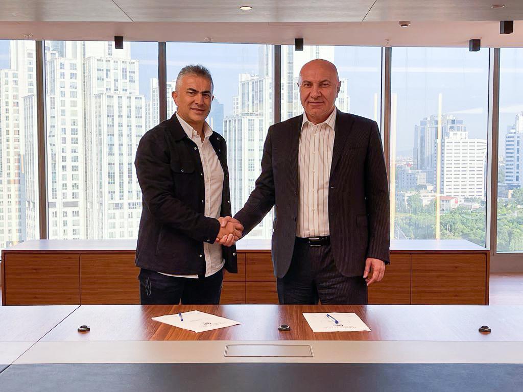 Samsunsporda Mehmet Altıparmak dönemi başladı