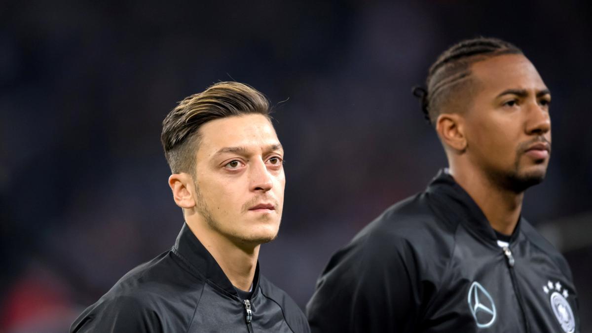 Fenerbahçenin Boateng transferindeki kozu Mesut Özil