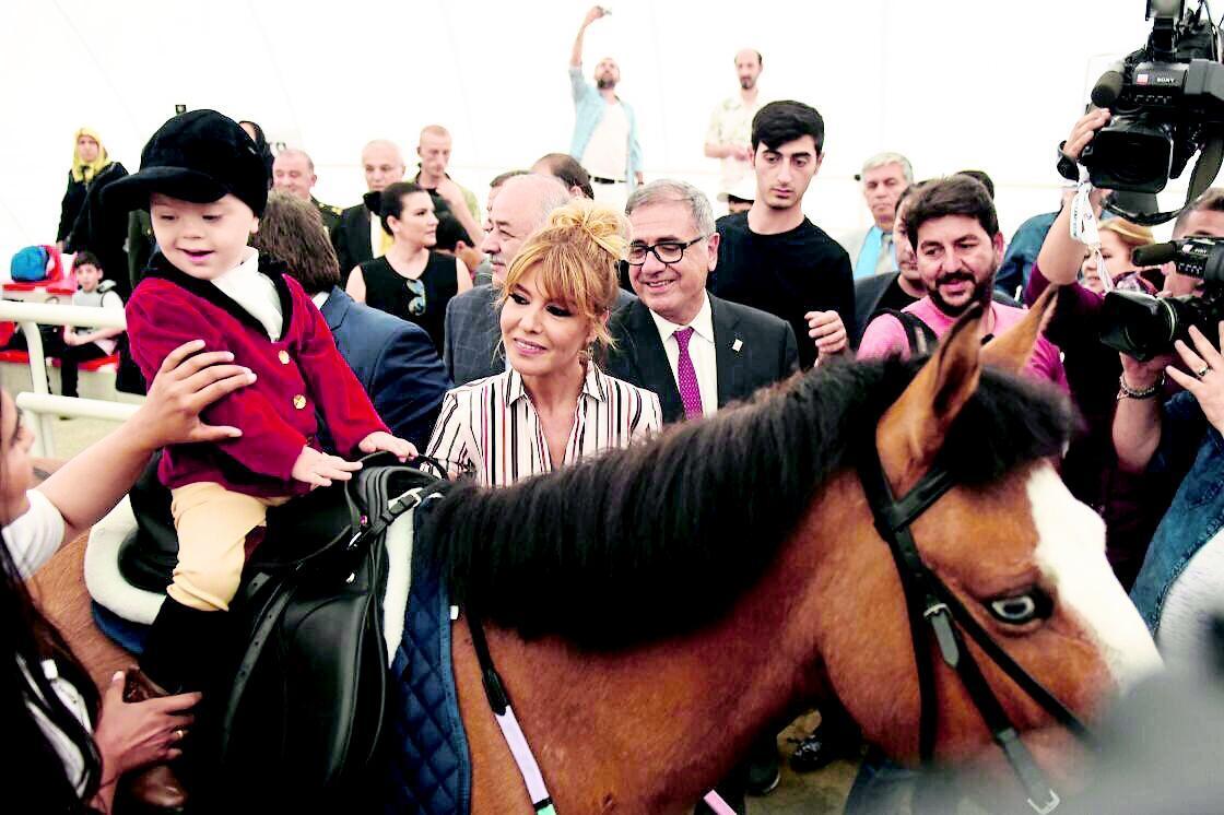 Atla terapi merkezi Bursada açıldı