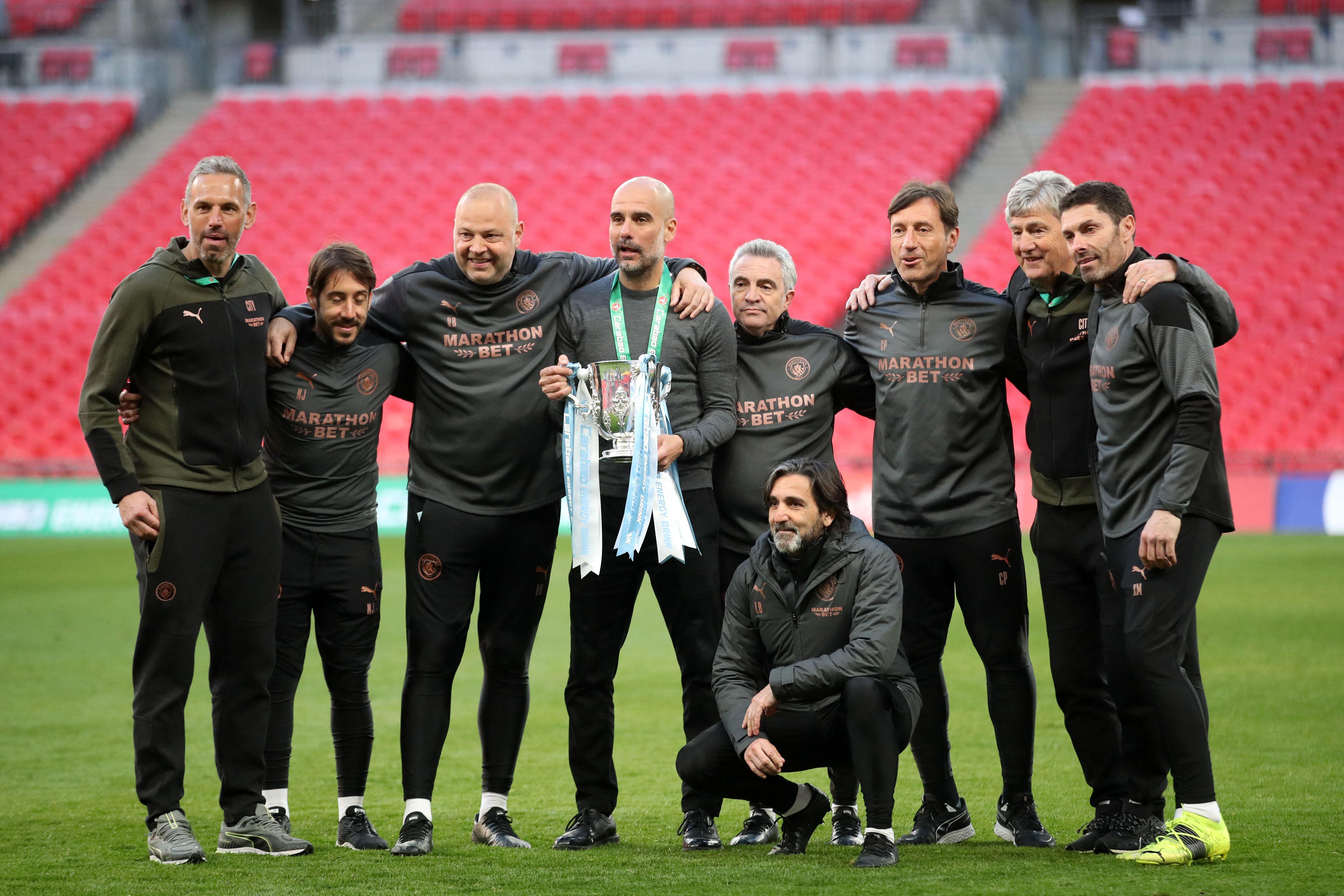 İngiltere Lig Kupasında şampiyon Manchester City Üst üste 4. zafer