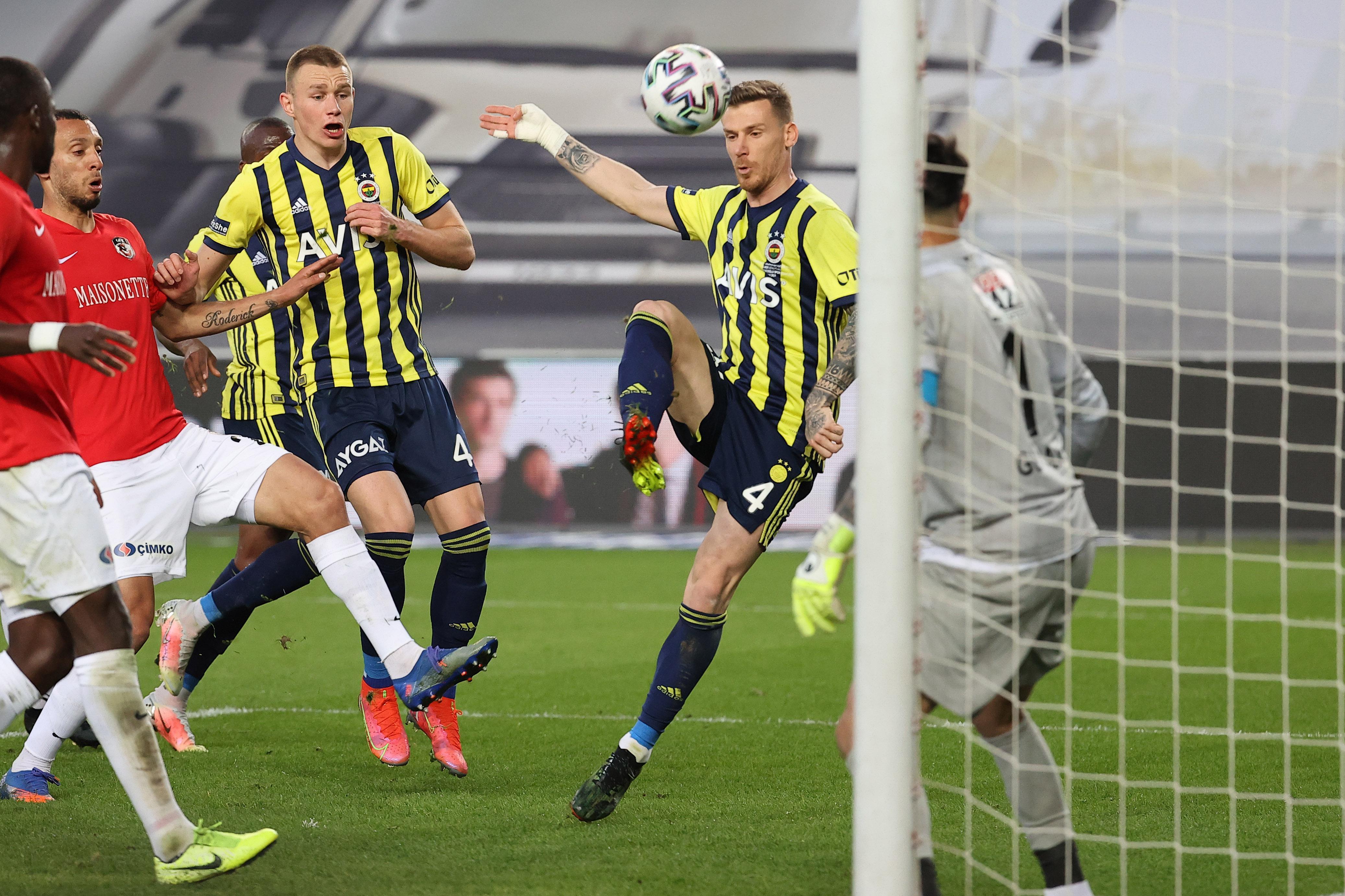 (ÖZET) Fenerbahçe - Gaziantep FK maç sonucu: 3-1