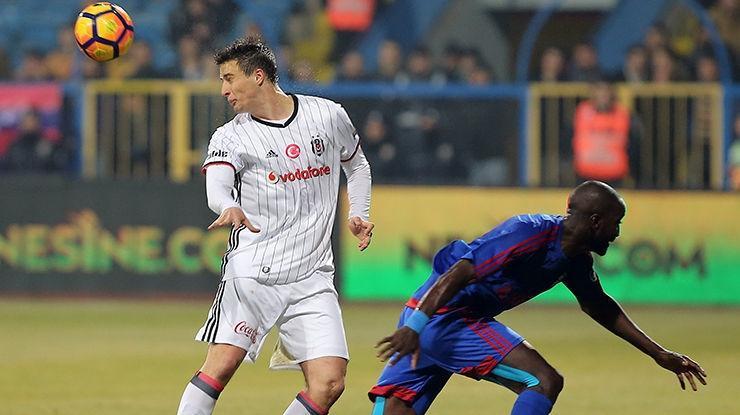 ÖZET Karabükspor-Beşiktaş: 2-1