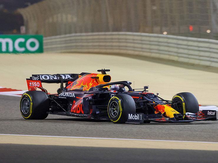 Formula 1 Bahreyn GPde kazanan Lewis Hamilton