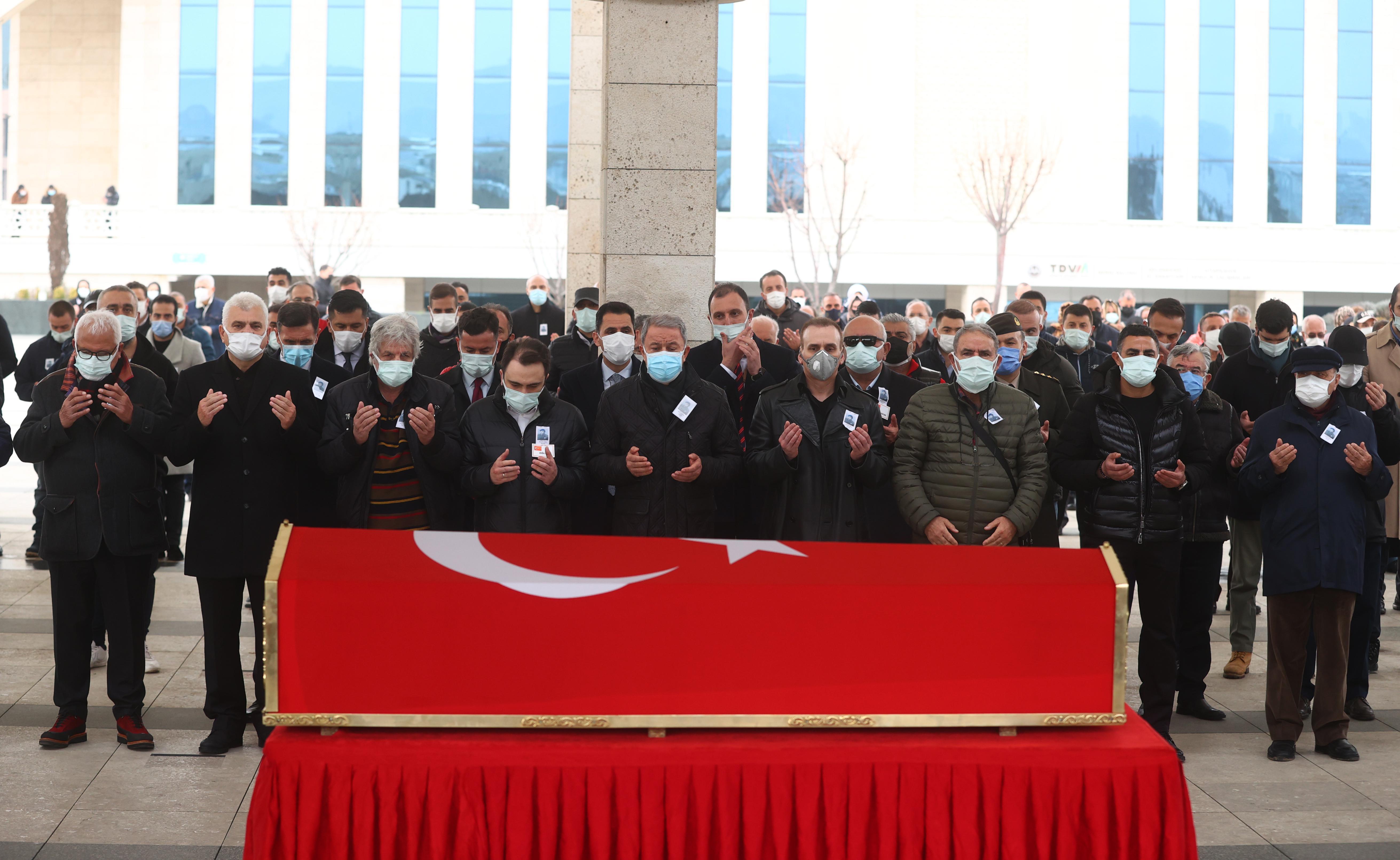 Bülent Yavuz, Ankarada askeri törenle toprağa verildi