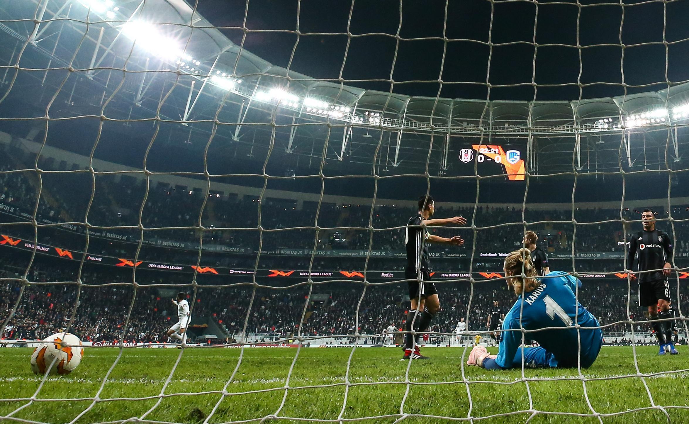Beşiktaş-Genk maç sonucu: 2-4