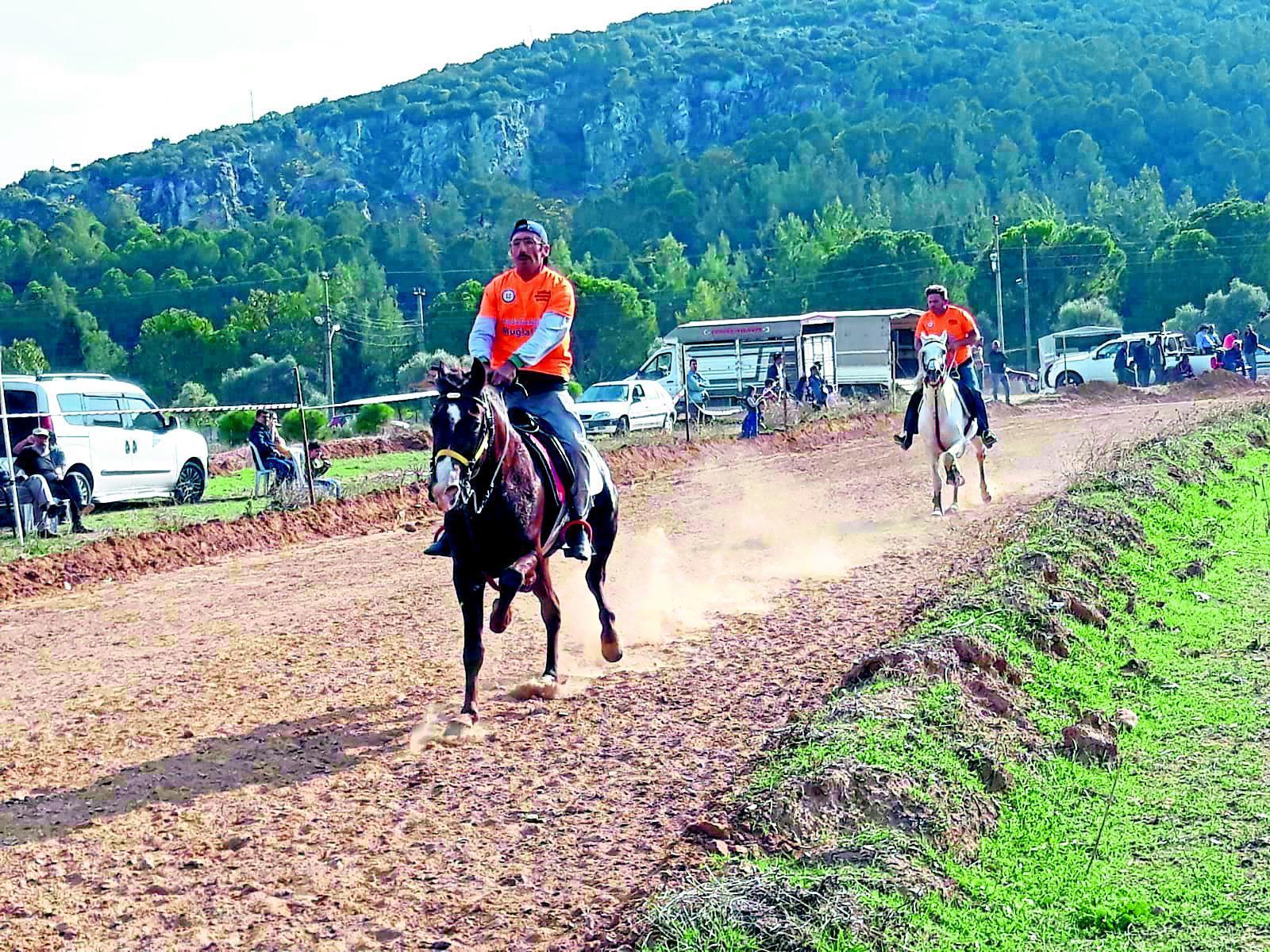 Muğla Rahvan yarışları Düğerek Yaylasında yapıldı
